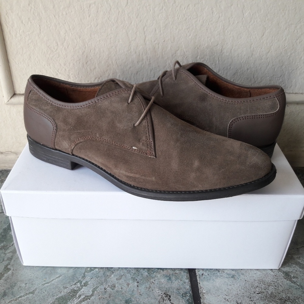 Robert Wayne suede loafers